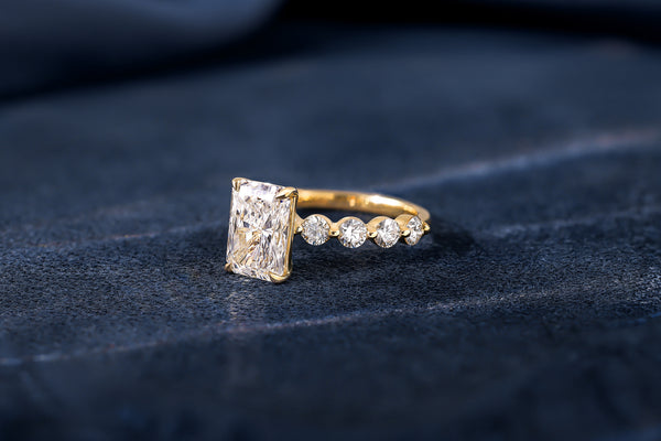 Engagement rings at Gordon Jewelers in Boonville, MO