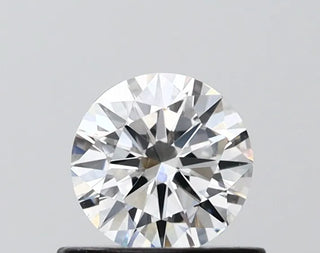 Round Lab Grown Diamond Colour D Clarity VS1 on display stand