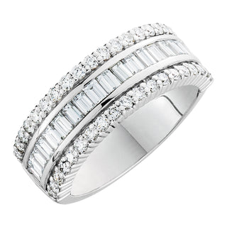 Diamond Ring in 14k white gold