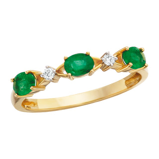 Emerald Ring in 10k yellow gold