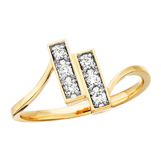 Staggered Diamond Bar Ring in yellow gold