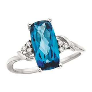 Blue Topaz Ring in 14k white gold