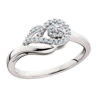 Diamond Ring in 14k white gold