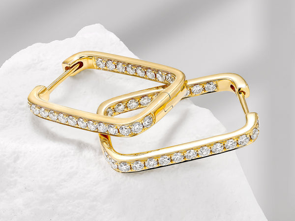 Birthday jewelry gift wrapping at Gordon Jewelers