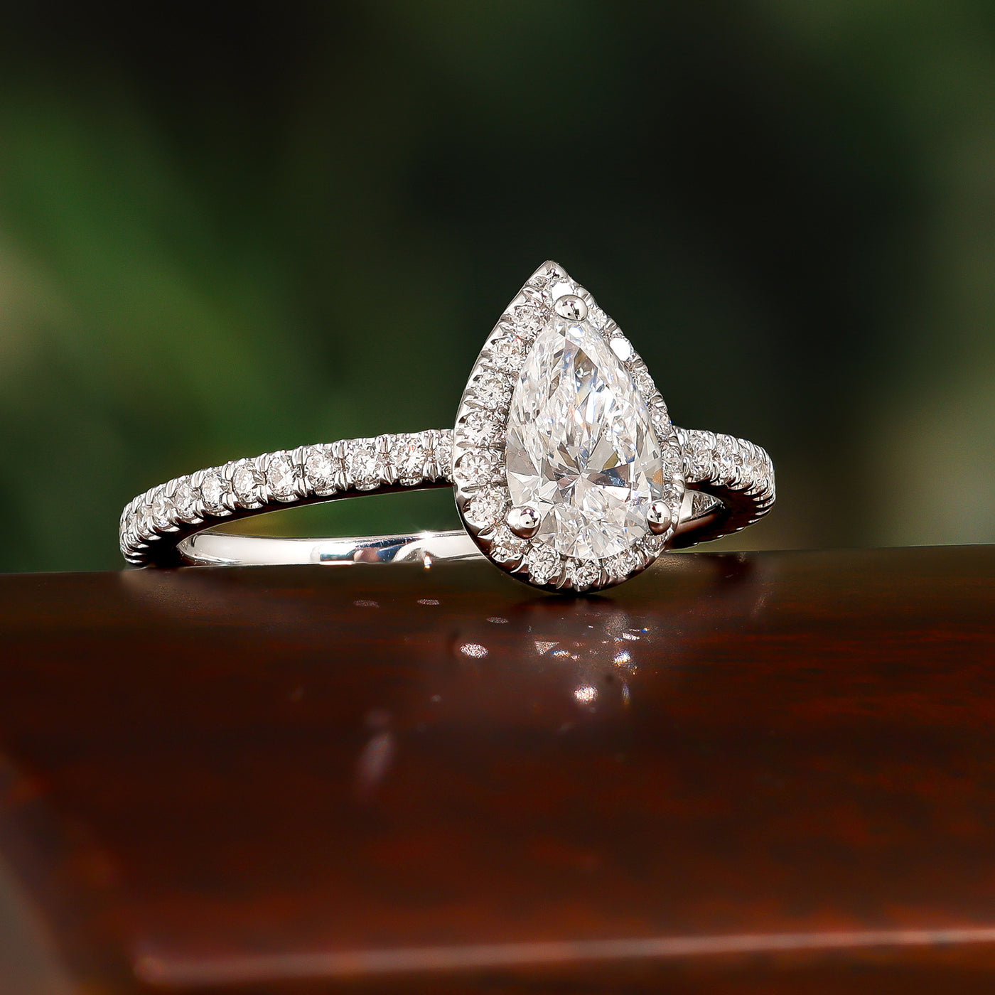 Pavé Pear