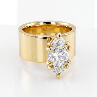Ring, 14KY Gold Marquire-cut lab-grown diamond centerpiece