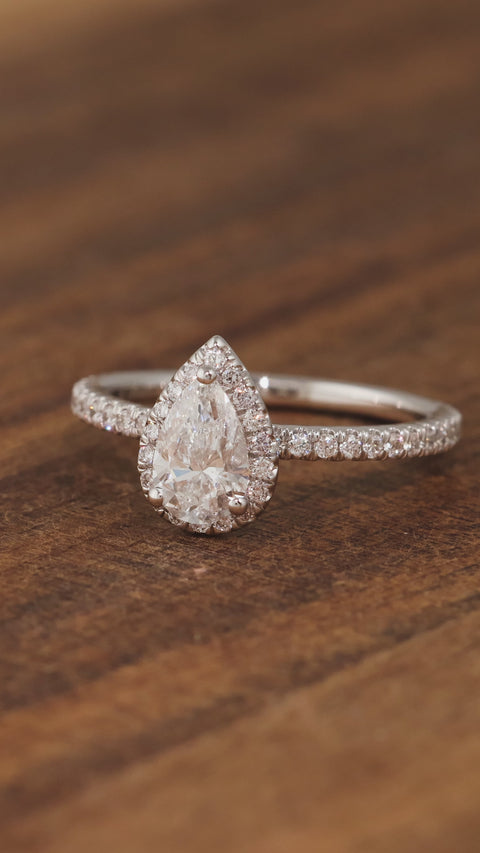 Pavé Pear